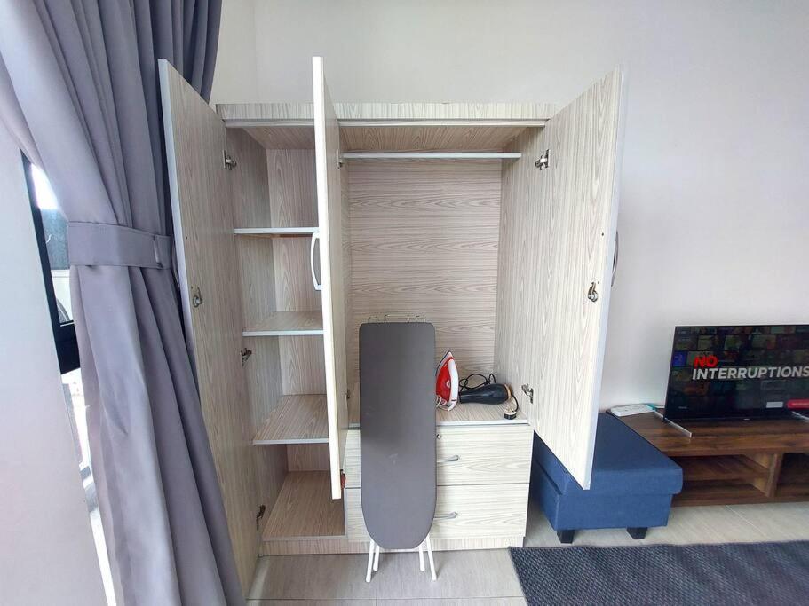 Bell Suites By Salaam Suites - Xiamen University Sepang Exteriör bild